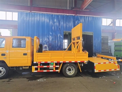 江鈴藍(lán)牌80K防撞緩沖車(chē)價(jià)格、廠家及汽車(chē)廂體制造全解析